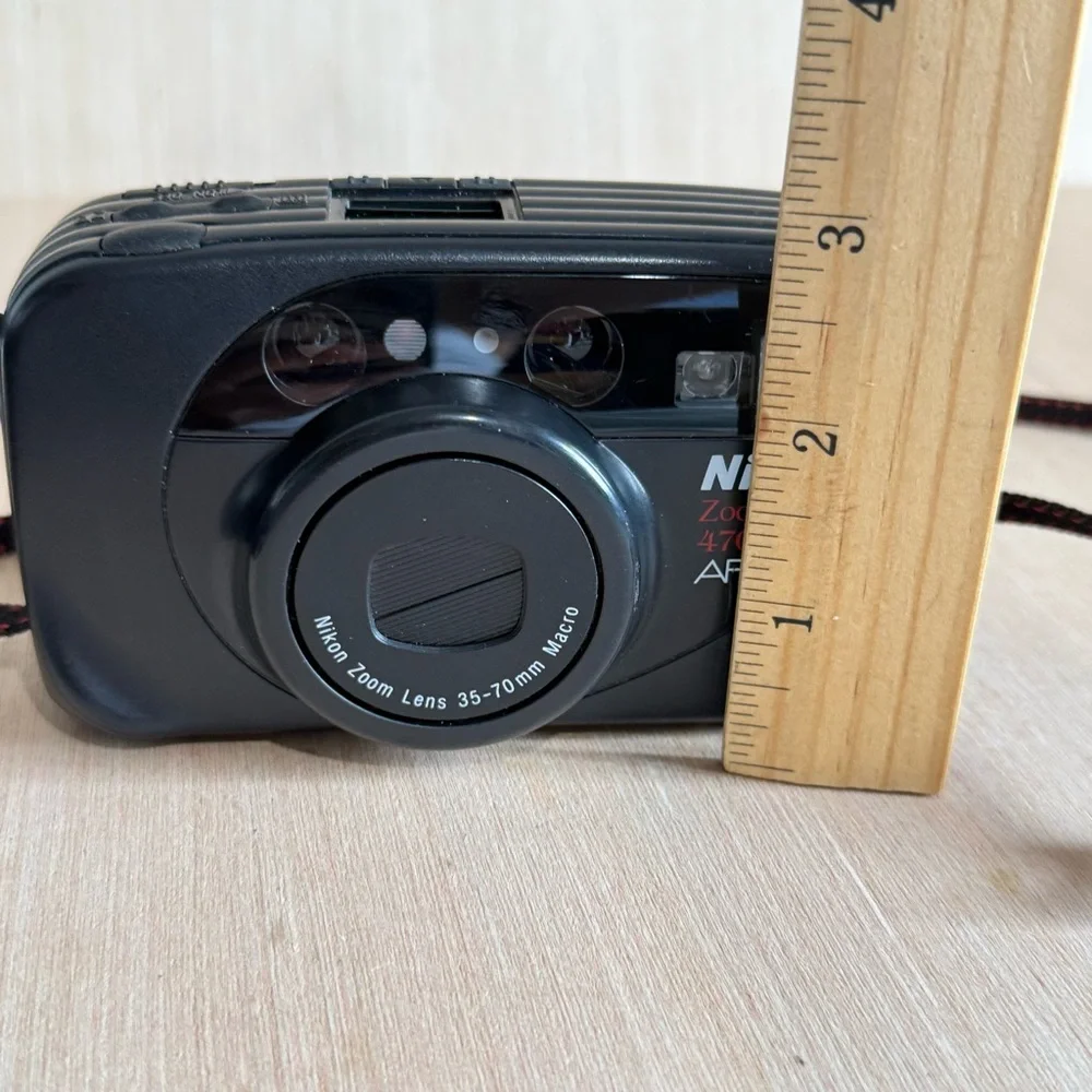 Nikon zoom touch